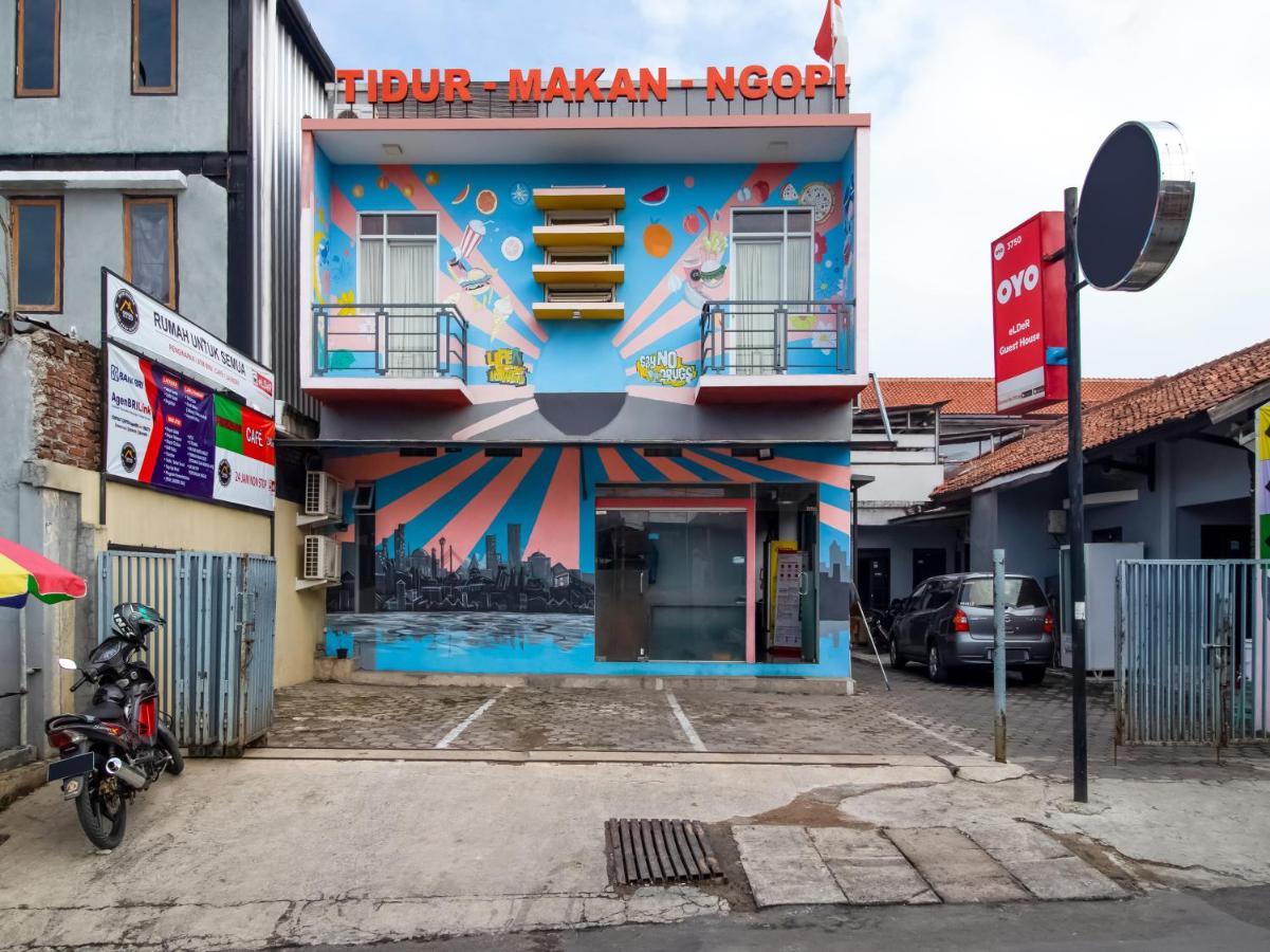 Oyo 3750 Elder Guest House Bandung Exterior foto