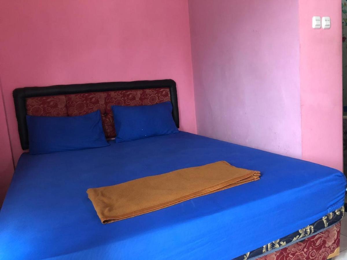 Oyo 3750 Elder Guest House Bandung Exterior foto