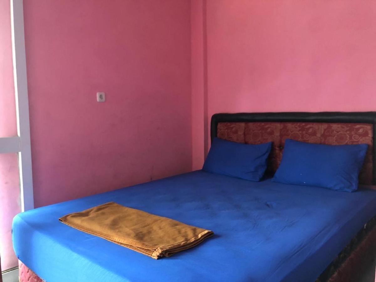 Oyo 3750 Elder Guest House Bandung Exterior foto